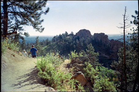 FilmRoll-Gold200-Sureshot-WedMornRun-2024-06-12-102